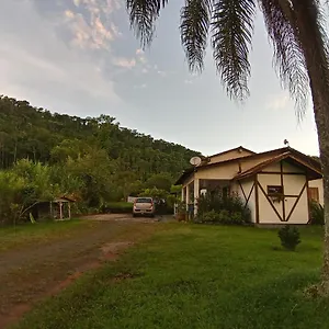 casa-aconchegante-pomerode.santa-catarina-brasil.com/